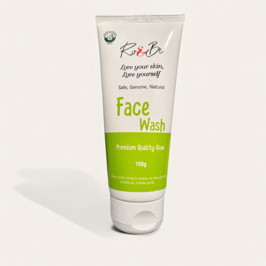 Ro&Be Instant Glow Face Wash